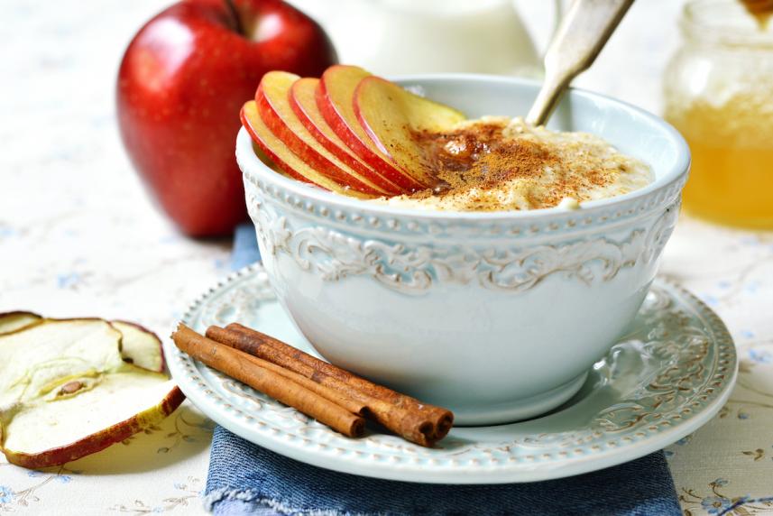 Apple-Cinnamon Oatmeal